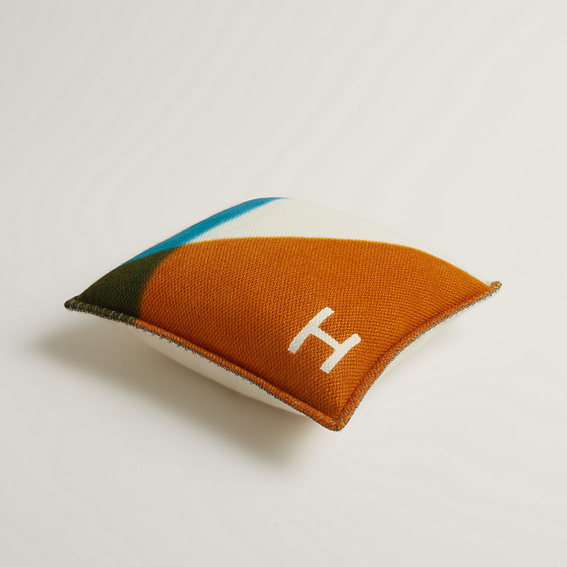 H Pythagore pillow | Hermès UK
